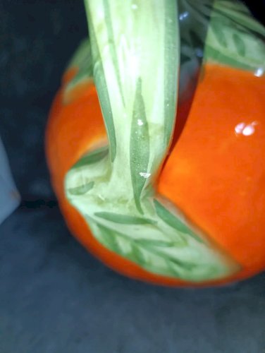 pichet vintage en forme de fruit en bon etat