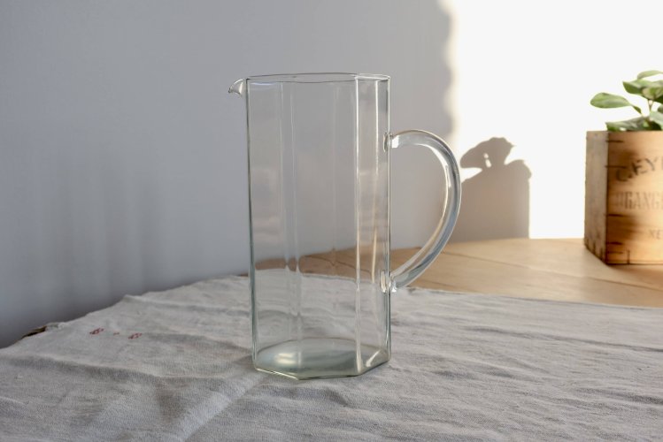 Pichet vintage verre transparent forme octogonale