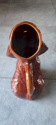 Pichet zoomorphe en céramique chien caniche années 50–60 