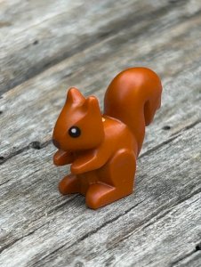 Lego squirrel piece/accessory