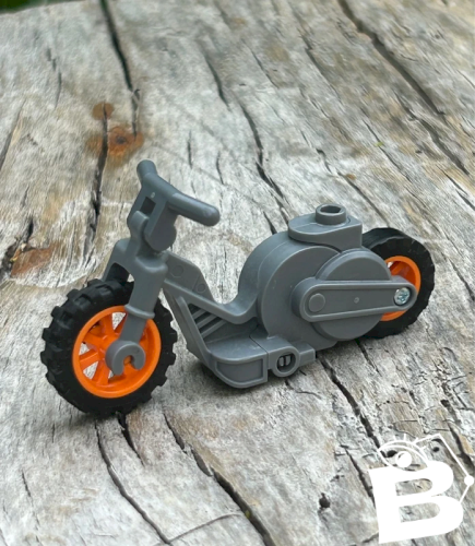 Pièce/accessoire Lego moto grise