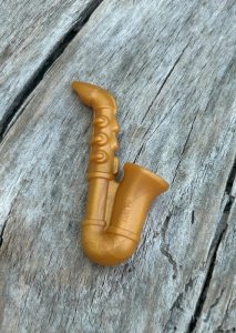 Lego saxophone piece/accessory