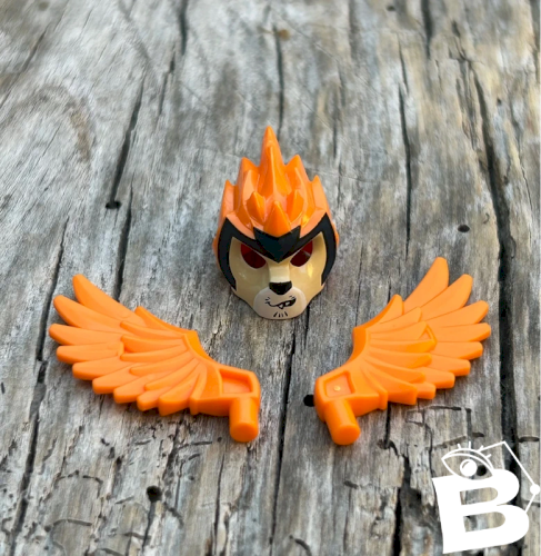 Pièces/accessoires Lego ailes et masque oranges