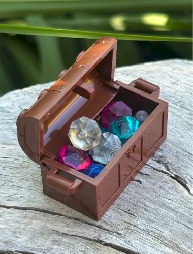Pièces/accessoires Lego coffre fort et diamants