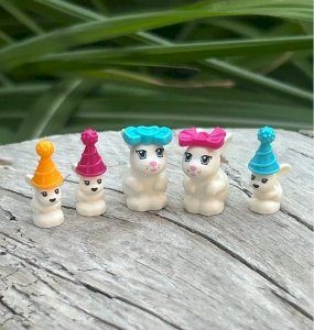 Lego pieces/accessories rabbit family