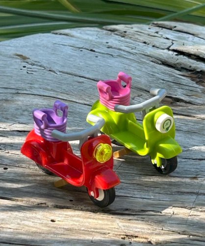 Pièces/accessoires Lego scooters