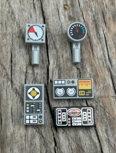 Lego dashboard parts/accessories