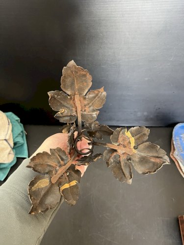 Pied de lampe Art Nouveau fer forgé métal design vintage lamp