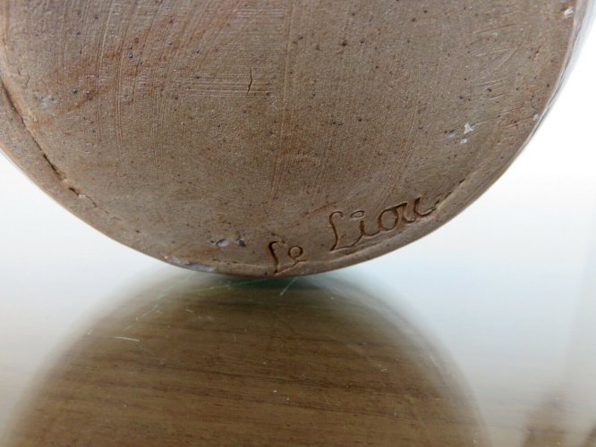 PIED DE LAMPE BOULE EN CERAMIQUE SIGNE ANNEES 60