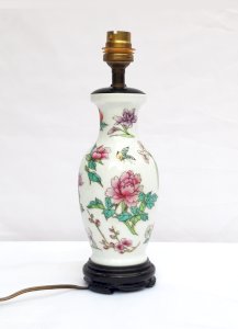 Chinese porcelain lamp base