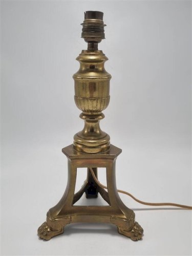 Pied de lampe en laiton à pattes de lion