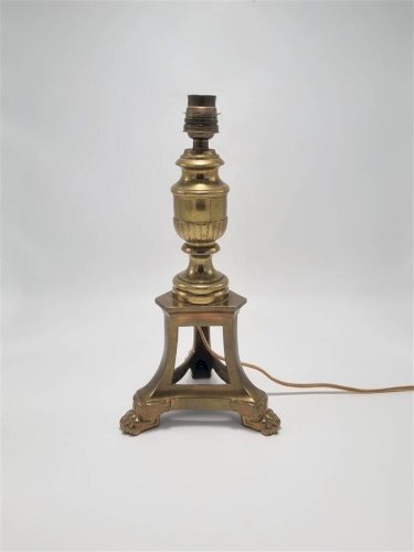Pied de lampe en laiton à pattes de lion