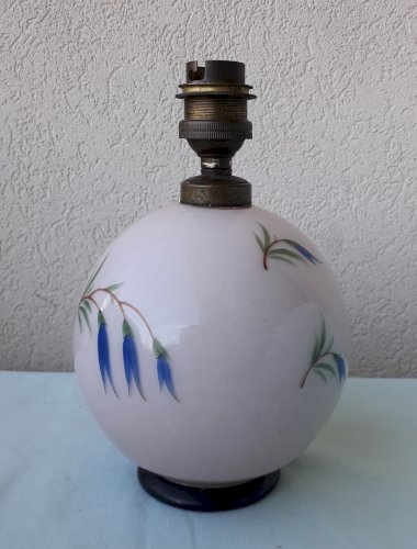 Pied de lampe en opaline
