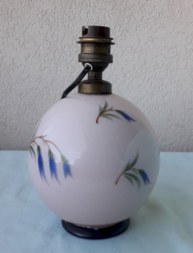 Pied de lampe en opaline