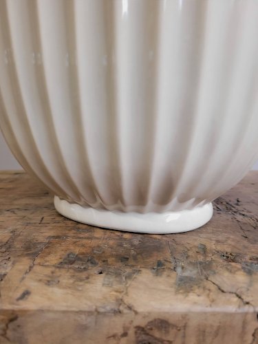 Pied de lampe moderniste en faïence