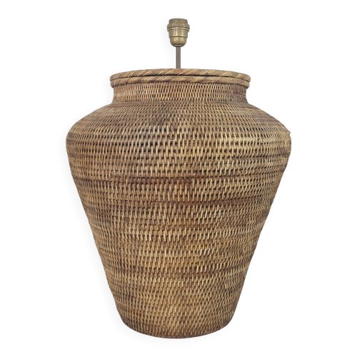 Pied e lampe en rotin tressé