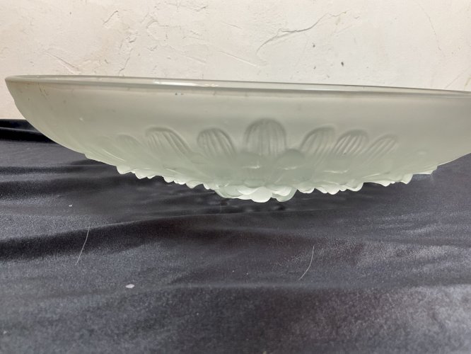 Pierre d'Avesn . Grande coupe en verre signé d'Avesn France époque art déco .