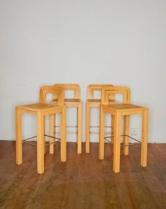 Pierre, the set of 4 caned bar stools N°25