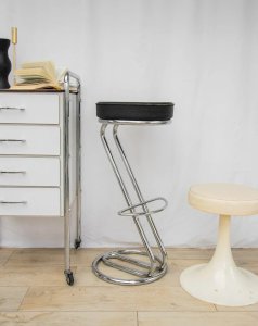 Stone, the chrome and leather bar stool No. 34