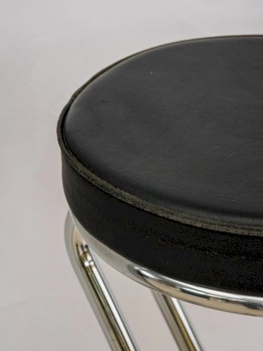 Pierre, le tabouret de bar chrome et cuir N°34