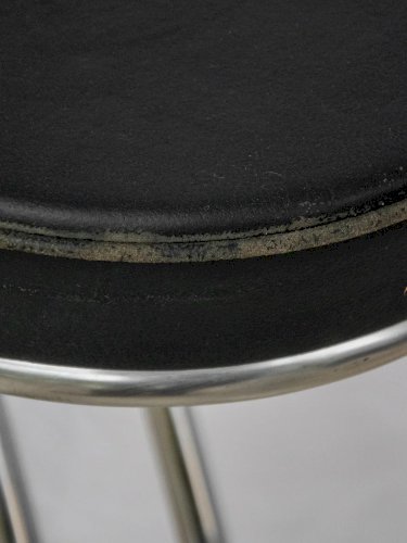 Pierre, le tabouret de bar chrome et cuir N°34