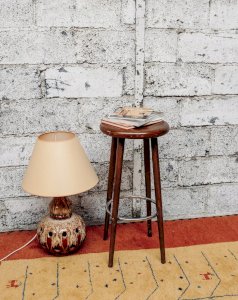 Pierre, le tabouret de bar en bois N°6