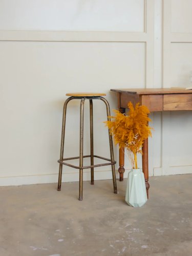 Pierre, le tabouret de bar en métal et bois N°36