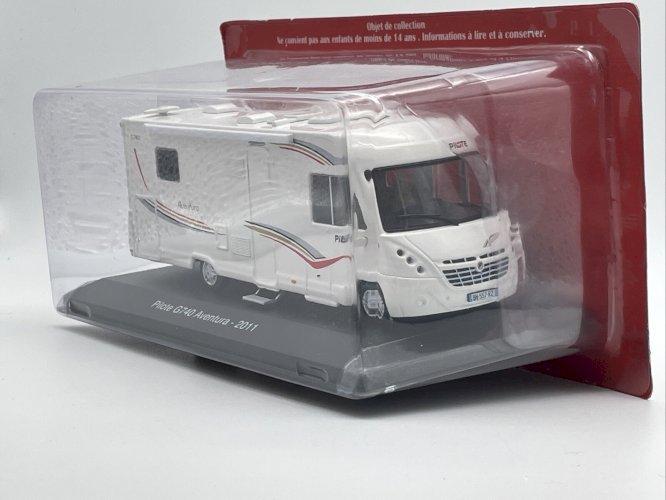 Pilote G740 Aventura (2011) 1/43 Hachette