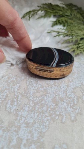 Pilulier ancienne en Agate 19 ème