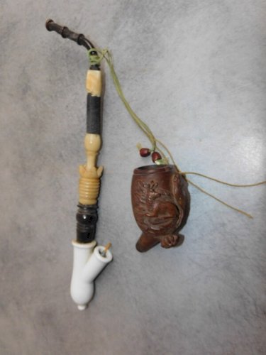 PIPE ANCIENNE EN BOIS SCULPTE REF JAC