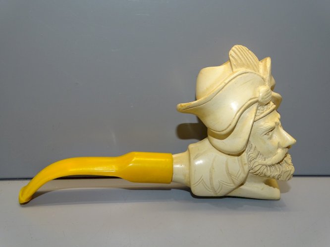 - PIPE ECUME DE MER TETE DE SULTAN HOMME AU TURBAN MEERSCHAUM ? COLLECTION  D
