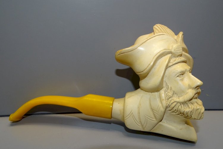 - PIPE ECUME DE MER TETE DE SULTAN HOMME AU TURBAN MEERSCHAUM ? COLLECTION  D