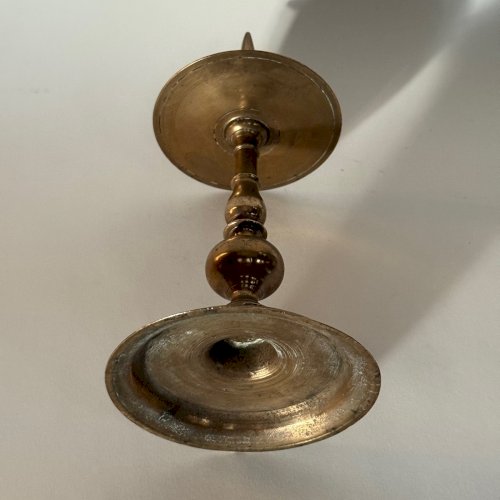 Pique-cierge bougeoir en bronze doré XVIe L9323