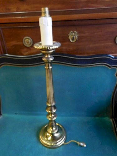 PIQUE CIERGE MONTE EN LAMPE BOUGEOIR EN LAITON N°2