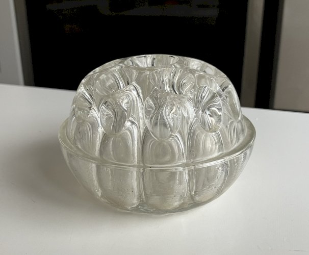 pique fleurs 19 trous diam 10,1 cm Reims Made in France n° 4