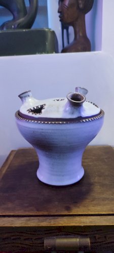 Pique-fleurs signé La Hulotte de Jeanne & Norbert Pierlot.