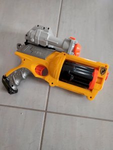 Hasbro N-Strike Nerf gun in good condition.