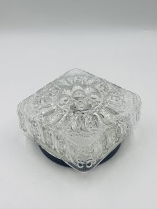 Plafonnier carré en verre moulé avec relief