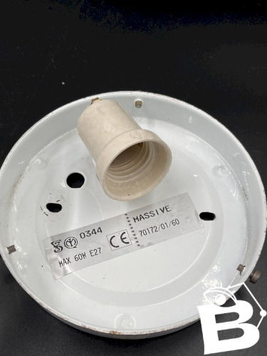 Plafonnier en verre moulé avec relief