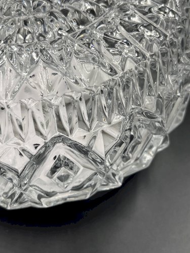 Plafonnier en verre relief