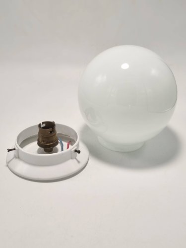 Plafonnier globe opaline