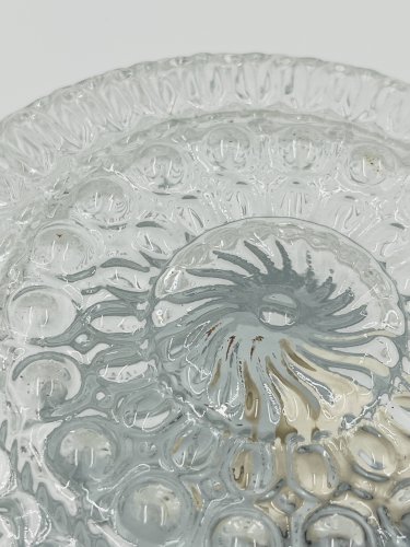 Plafonnier moderniste en verre moulé - Massive