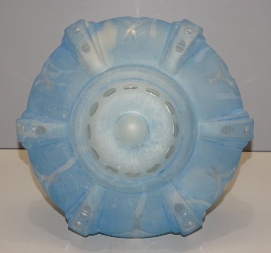 -PLAFONNIER VERRE BLEU SUPPORT PORCELAINE DE LIMOGES BLANC LUSTRE VINTAGE    D