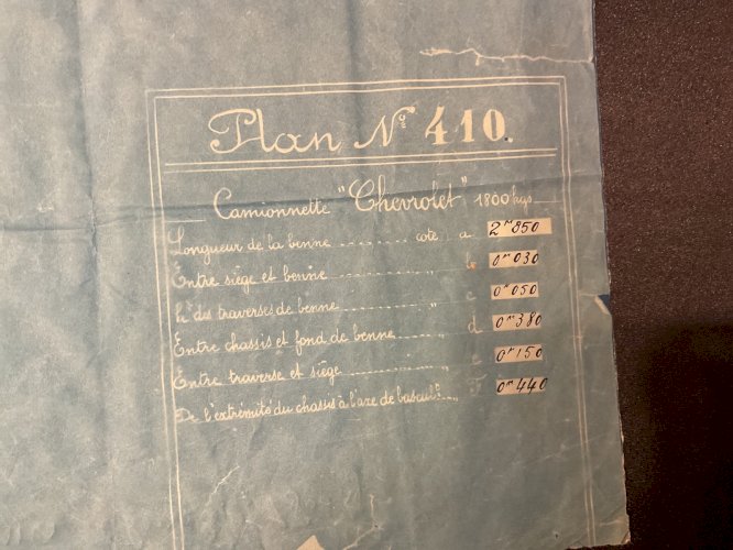 Plan Automobile CHEVROLET BENNE À BASCULANTE 6et 4 cylindres 1800kg