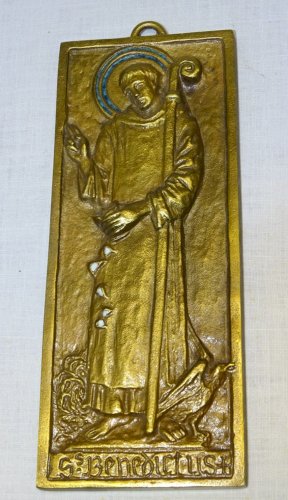 -PLAQUE BRONZE MURAL DOMINIQUE PIECHAUD SAINT BENEDICTUS Inspiration Médiévale