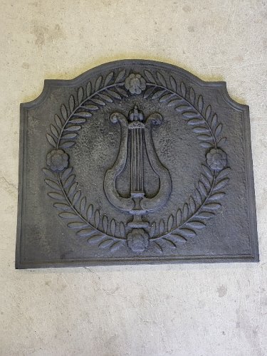 PLAQUE DE CHEMINEE ANCIENNE DECOR LYRE N6
