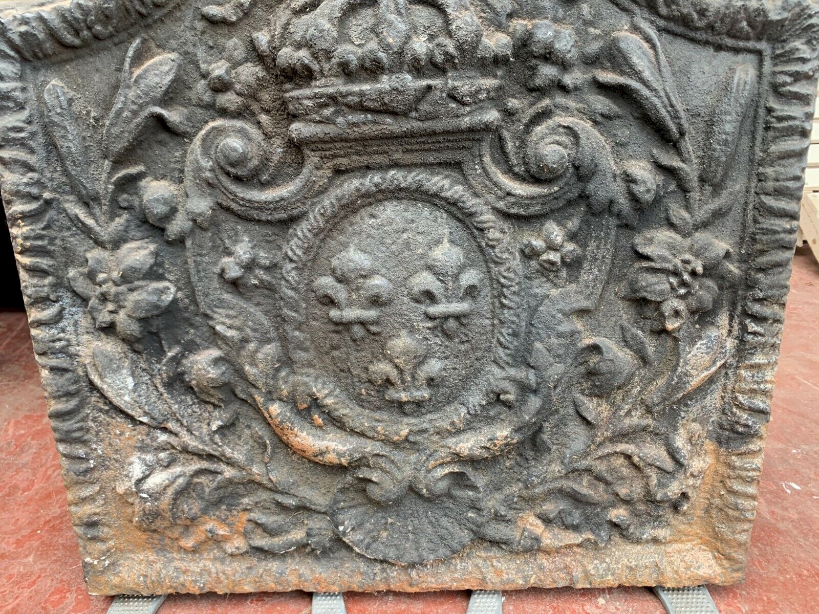 PLAQUE DE FOND de cheminée en fonte de fer XIX siècle EUR 680,00