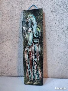 Plaque decorative a decor de femme non signée en bon etat