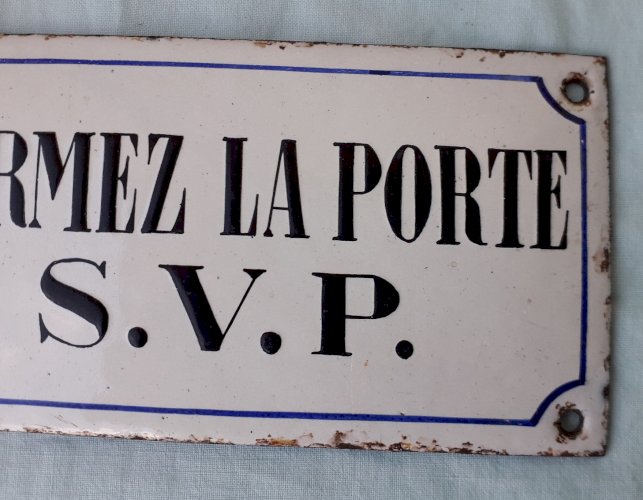 Plaque émaillée