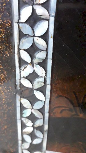 Plaque en bois laqué Bouddha